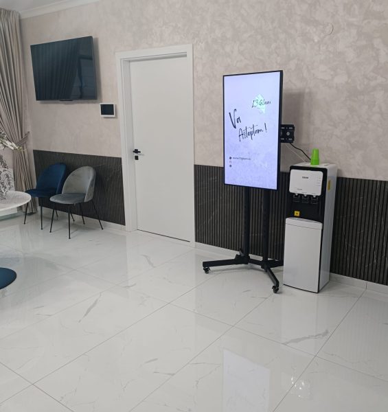 Reteaua Digitala DOOH Indoor - CLINICA STOMATOLOGICA | RASMIN DENT