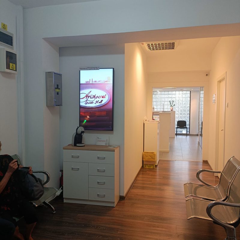 Reteaua Digitala DOOH Indoor - KINETO CONSULT | Capitale, Dorobanti Reteaua Digitala DOOH Indoor - KINETO CONSULT | Capitale, Dorobanti